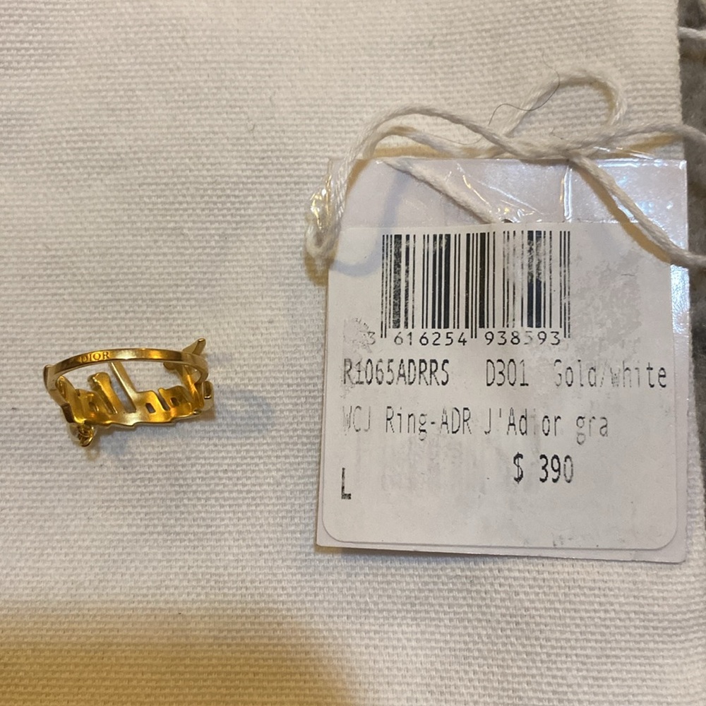 Dior J'ADIOR RING Gold-Finish Metal with a White Resin Pearl and a White Crystal - Picture 13 of 13